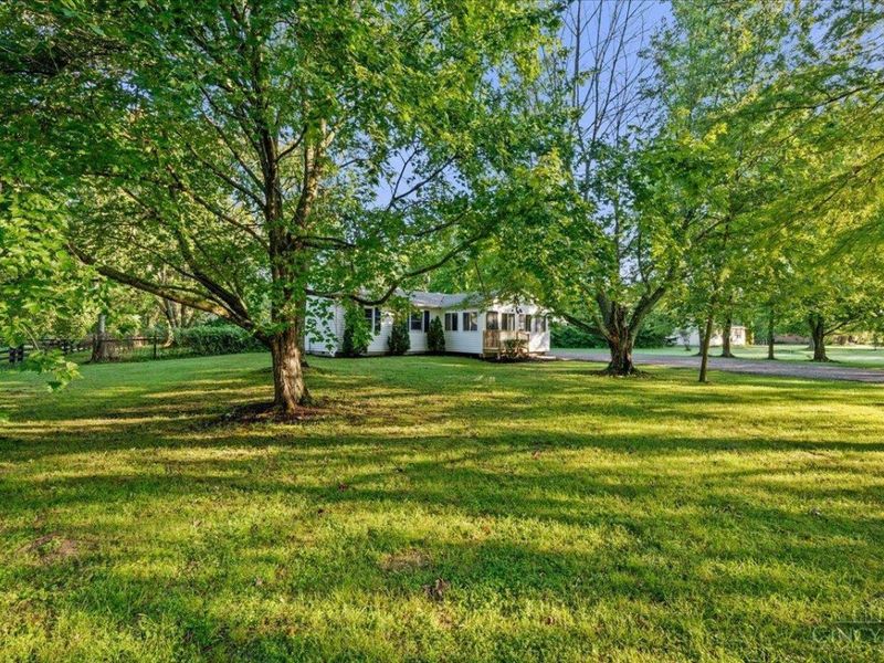 2292 St Rt 132, Pleasant Plain, OH 45162 Photo 3