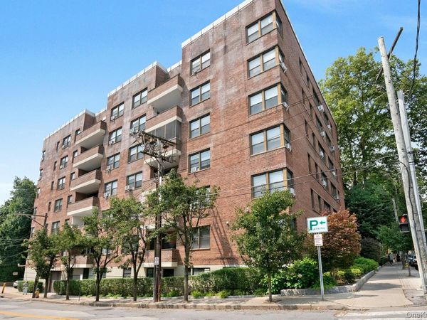 180 E Hartsdale Avenue , Unit 1E, Hartsdale, NY 10530