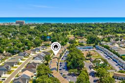 832 Villa Dr. photo 4