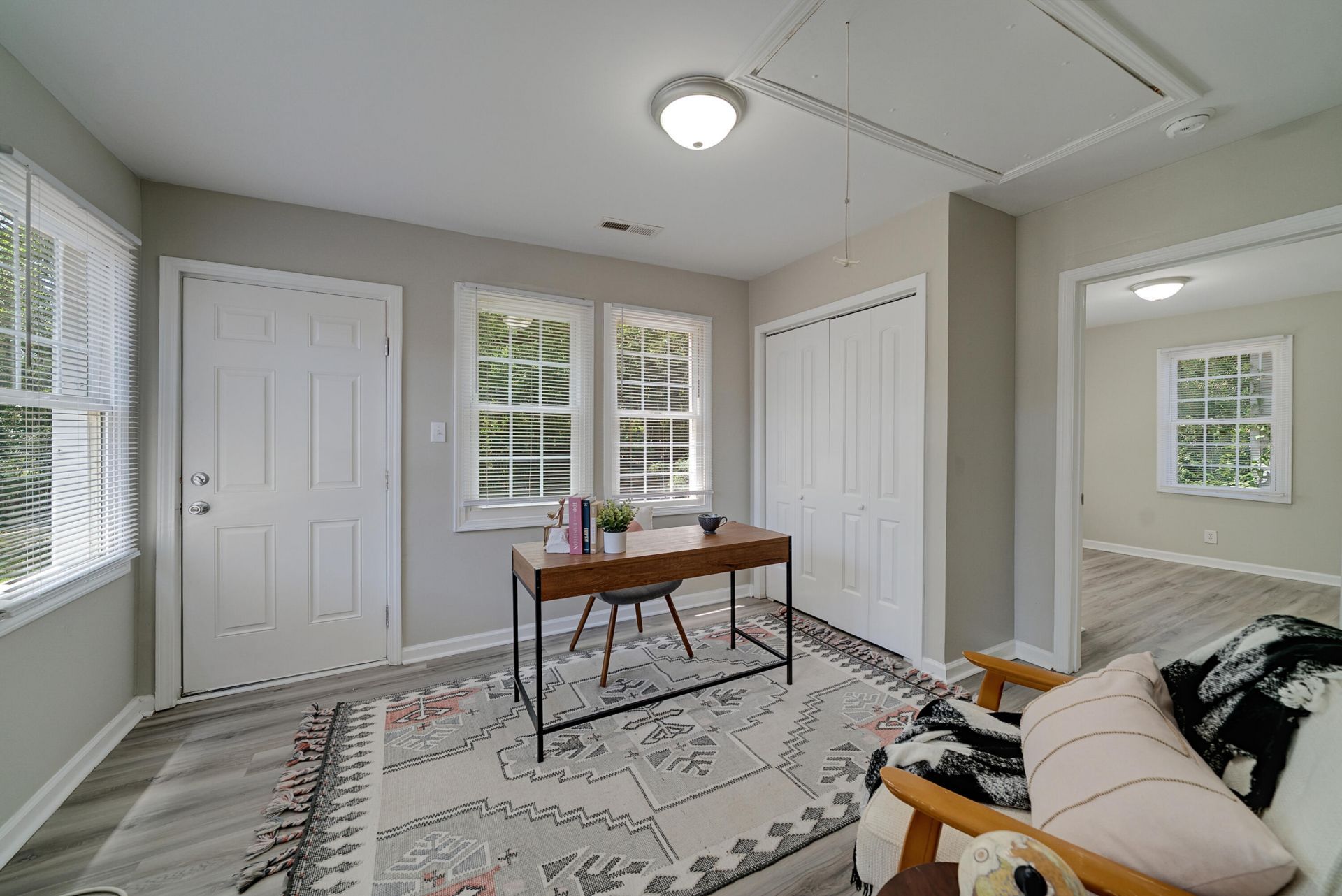 3047 Chicora Avenue Photo 11