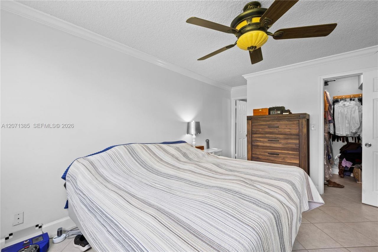 811 S Hollybrook Dr , Unit 105, Pembroke Pines, FL 33025 Photo