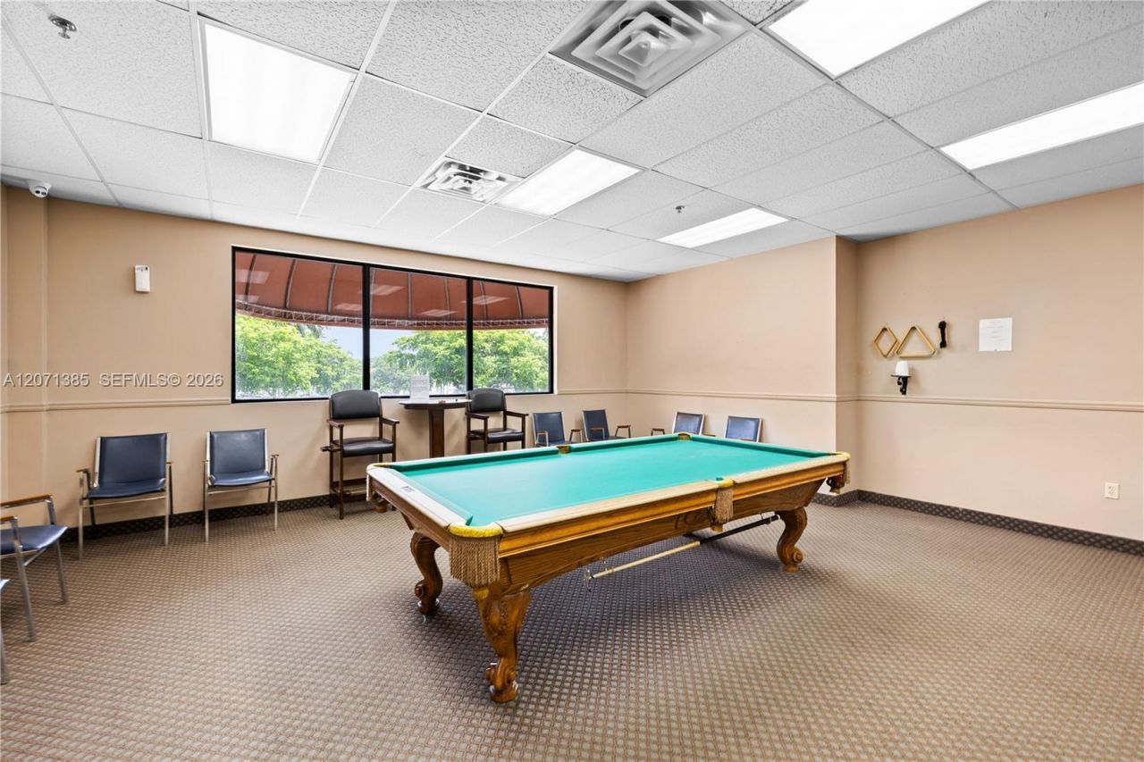 811 S Hollybrook Dr , Unit 105, Pembroke Pines, FL 33025 Photo