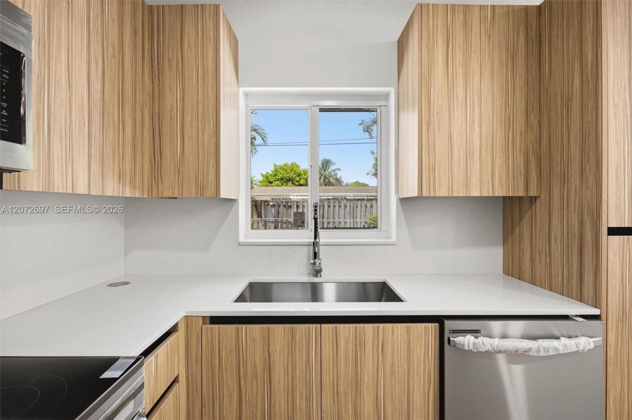 2250 Gulfstream Dr , Miramar, FL 33023 Photo