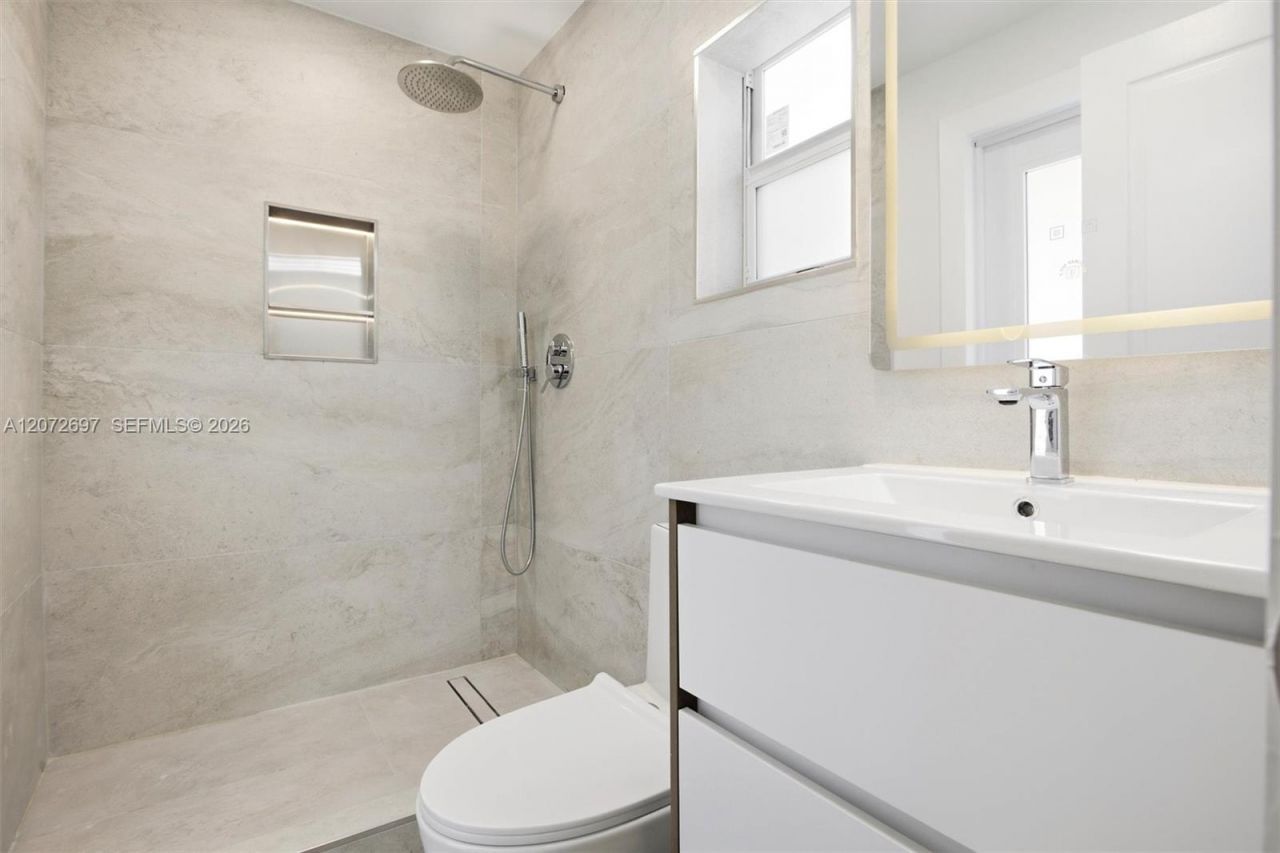 2250 Gulfstream Dr , Miramar, FL 33023 Photo