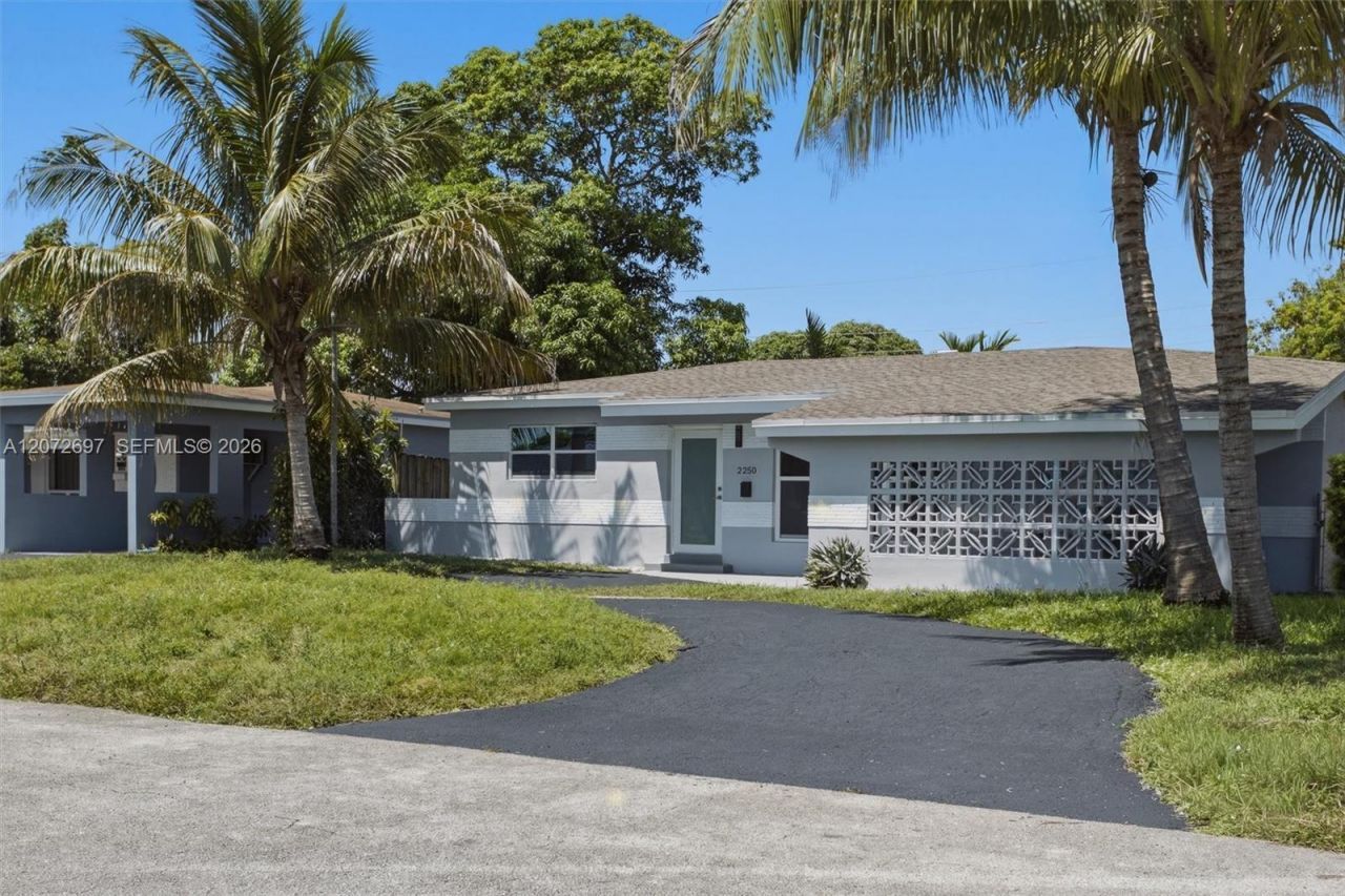 2250 Gulfstream Dr , Miramar, FL 33023 Photo