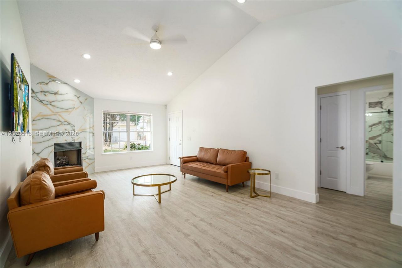 319 Vestavia , Panama City, FL 32413 Photo