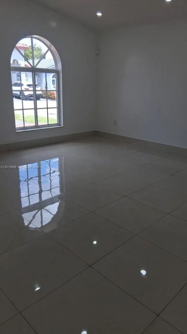 7001 W 35th Ave, Unit 175, Hialeah, FL 33018 Photo