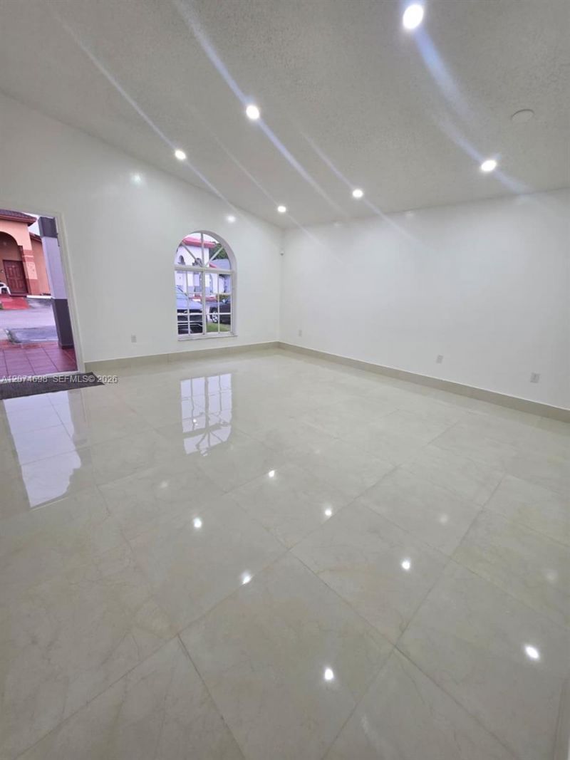 7001 W 35th Ave, Unit 175, Hialeah, FL 33018 Photo