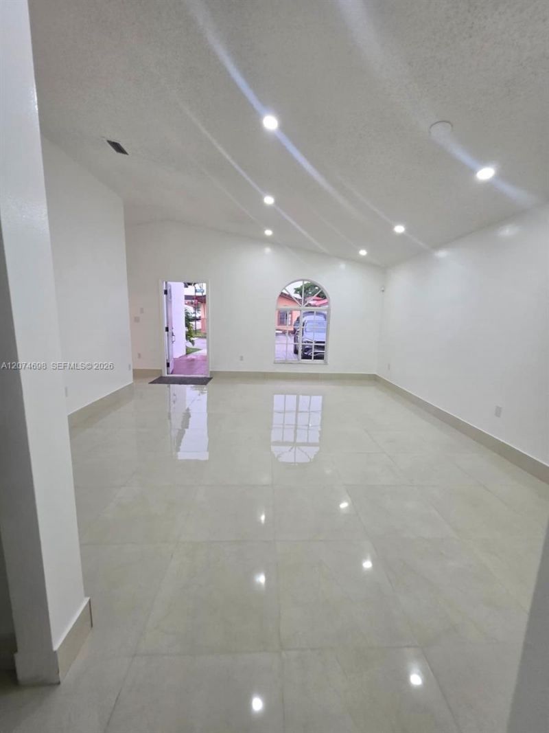 7001 W 35th Ave, Unit 175, Hialeah, FL 33018 Photo