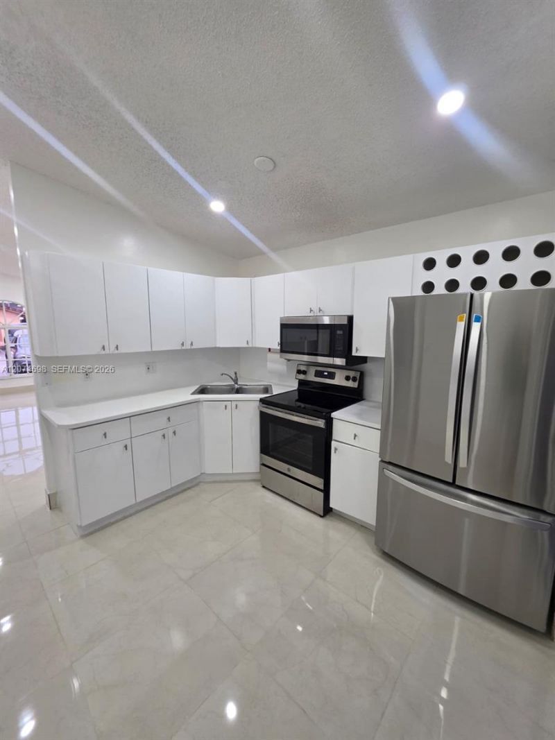 7001 W 35th Ave, Unit 175, Hialeah, FL 33018 Photo
