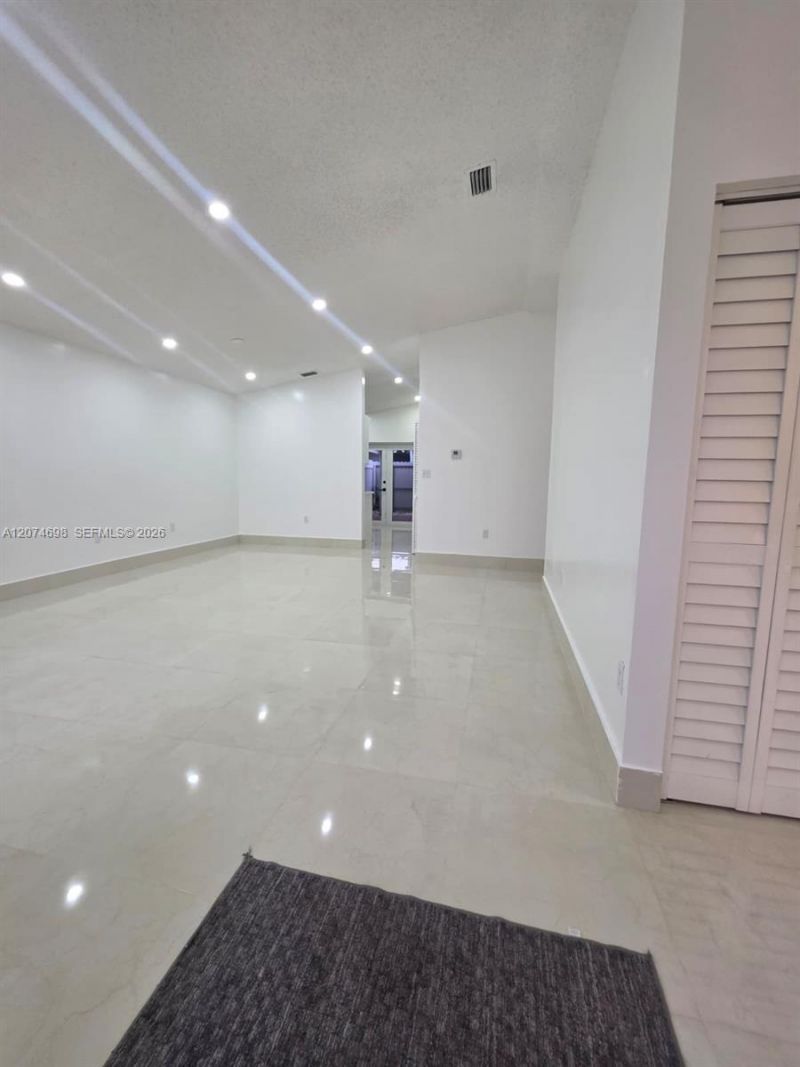7001 W 35th Ave, Unit 175, Hialeah, FL 33018 Photo