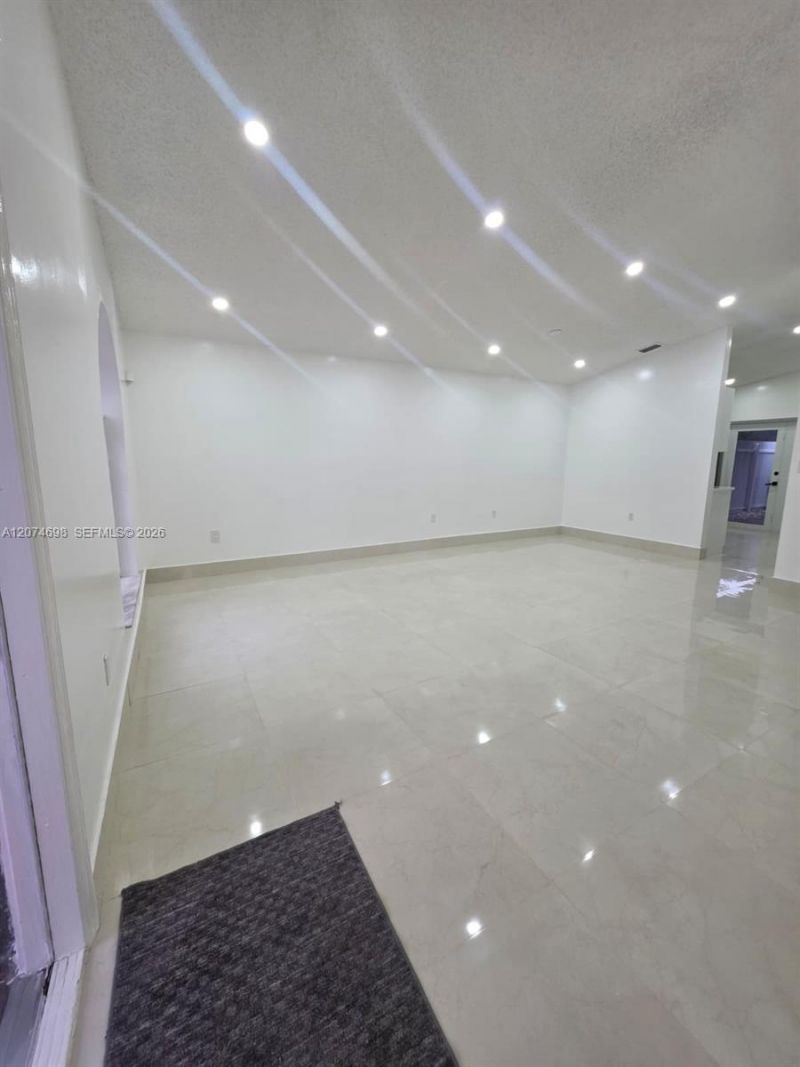 7001 W 35th Ave, Unit 175, Hialeah, FL 33018 Photo