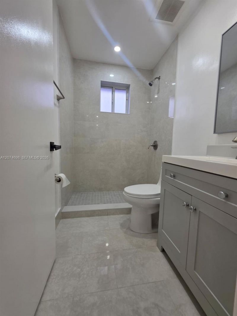 7001 W 35th Ave, Unit 175, Hialeah, FL 33018 Photo