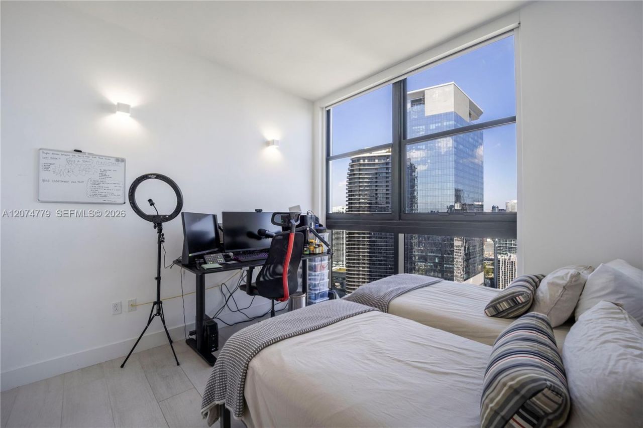 1010 Brickell Ave , Unit 4701, Miami, FL 33131 Photo