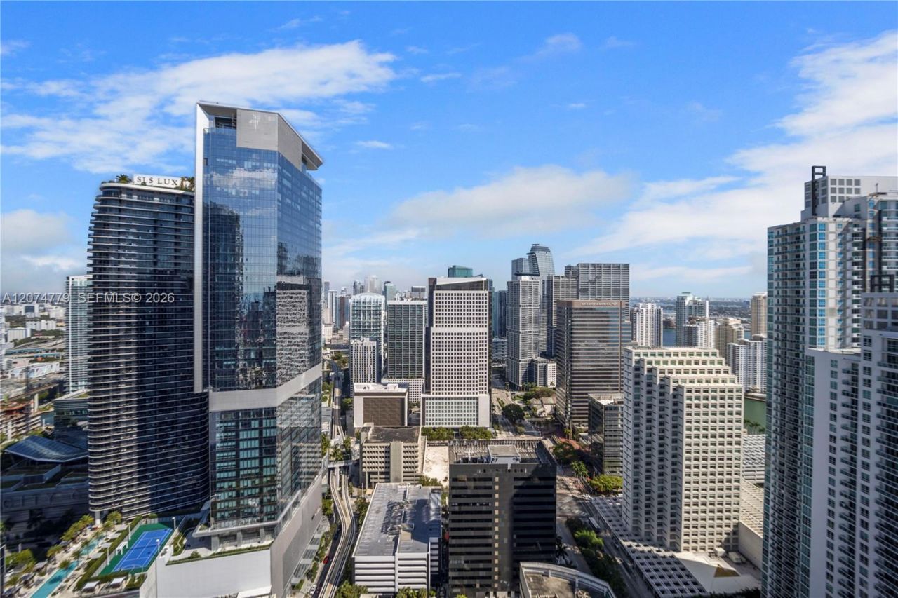 1010 Brickell Ave , Unit 4701, Miami, FL 33131 Photo