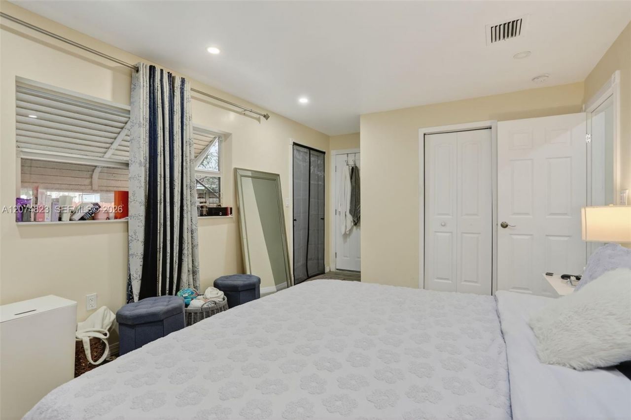920 SW 30th St, Unit 3, Fort Lauderdale, FL 33315 Photo