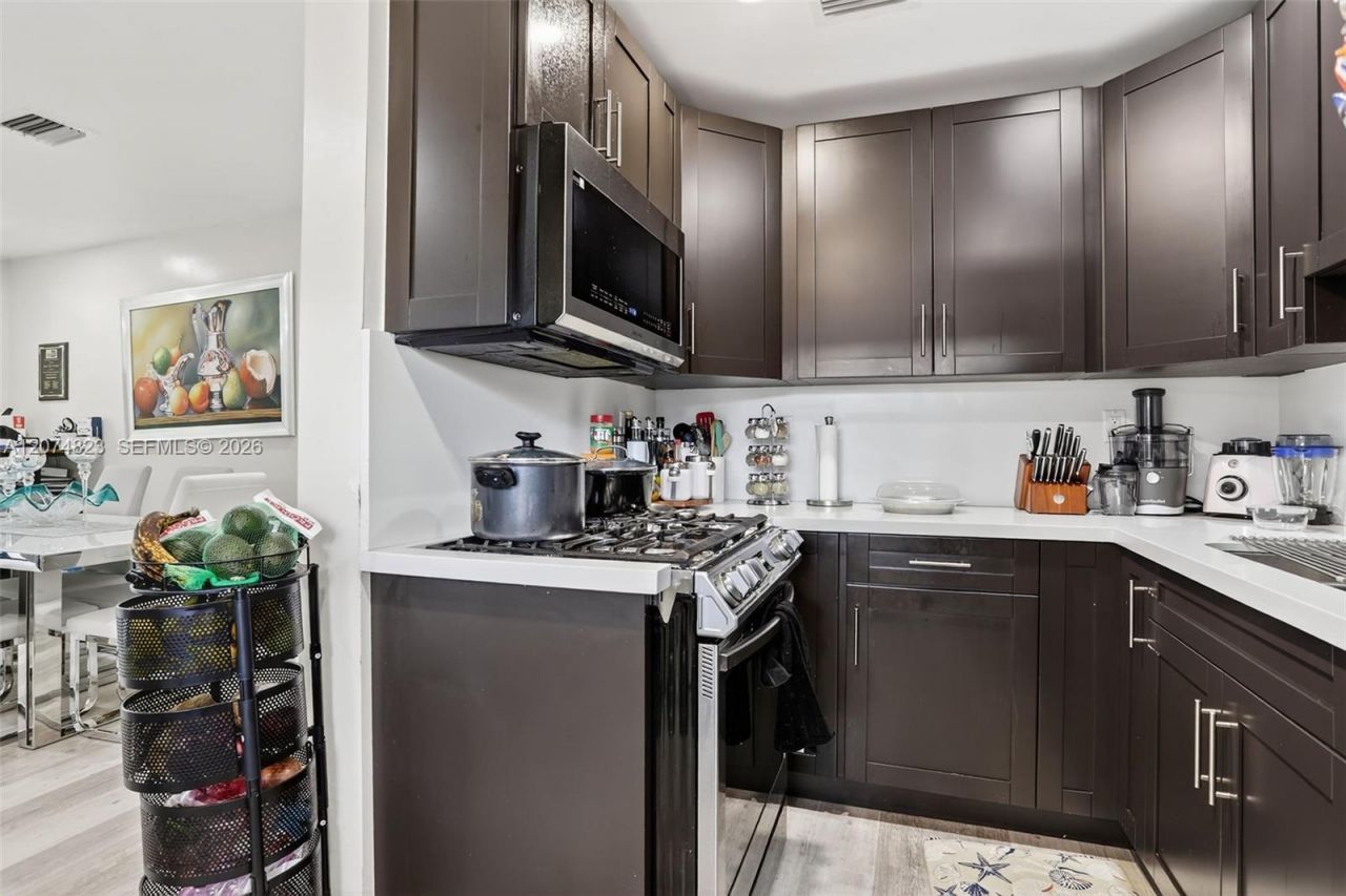 920 SW 30th St, Unit 3, Fort Lauderdale, FL 33315 Photo