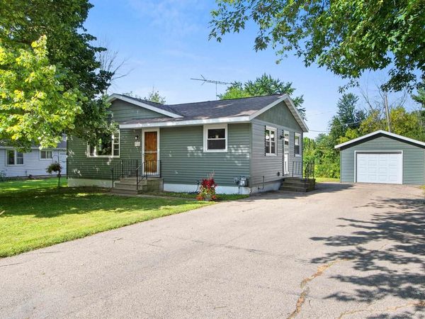 N5643 N FRANKLIN STREET, Shawano, WI 54166