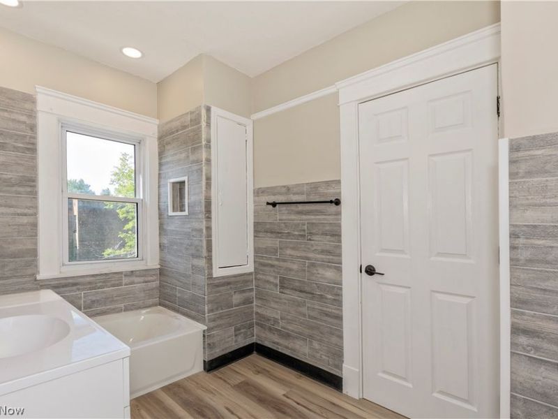 3308 E 139th Street , Cleveland, OH 44120 Photo 33