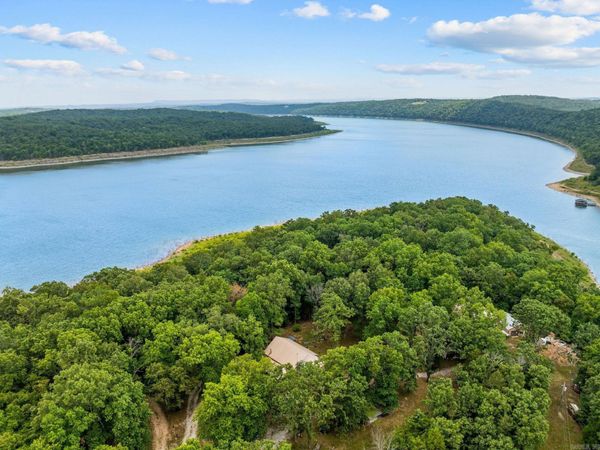 3036 Cedar Tree Ct , Lead Hill, AR 72644