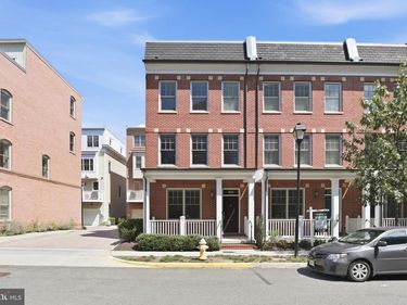 917 PARKER GRAY SCHOOL WAY, ALEXANDRIA, VA 22314