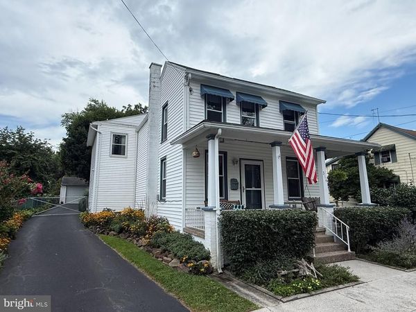 314 WATER STREET, MIDDLETOWN, PA 17057