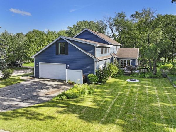 143 Mccullom Street, Crystal Lake, IL 60014