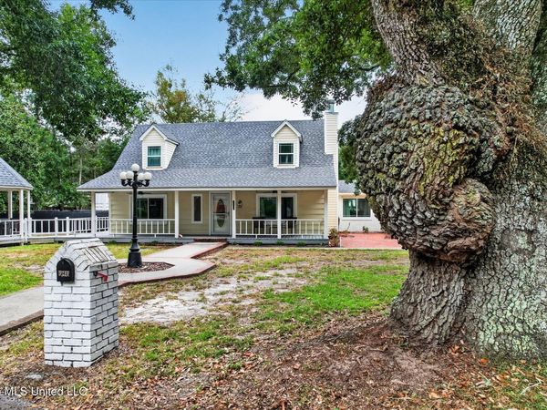 9211 Point Aux Chenes Road, Ocean Springs, MS 39564