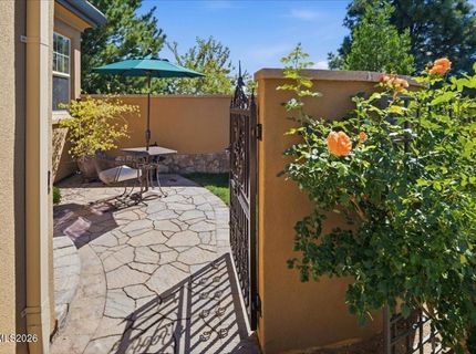 5960 Cartier Drive, Reno, NV 89511 Photo