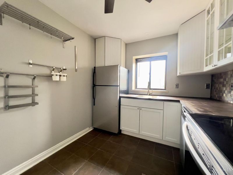 2210 Victory Parkway, Unit 2A, Cincinnati, OH 45206 Photo 11