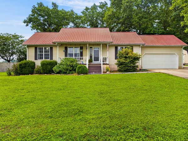 291 Idlewild Dr , Sparta, TN 38583