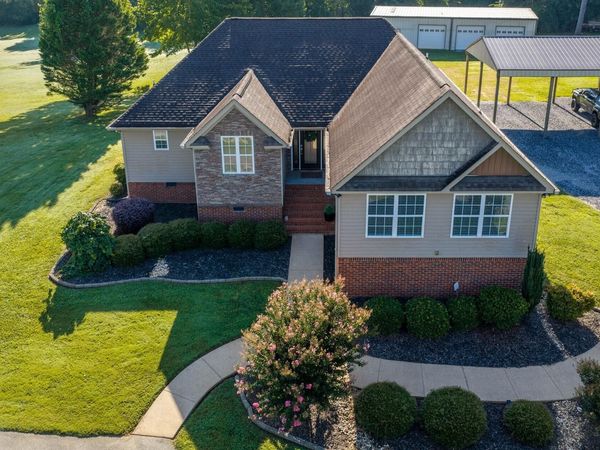 7918 Wolftever Drive , Ooltewah, TN 37363
