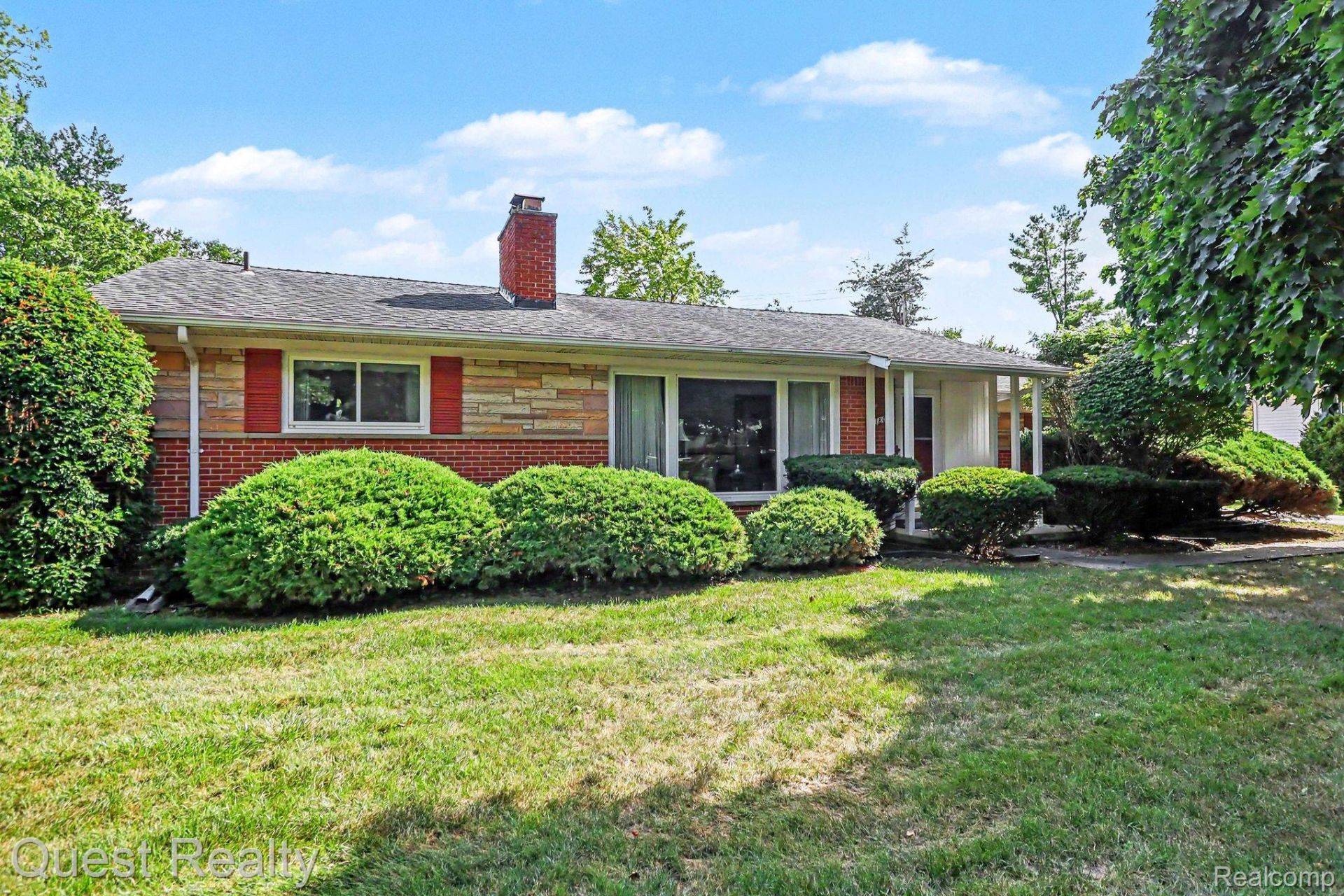31805 Coronet Drive, Farmington Hills, Mi 48334 Main Photo