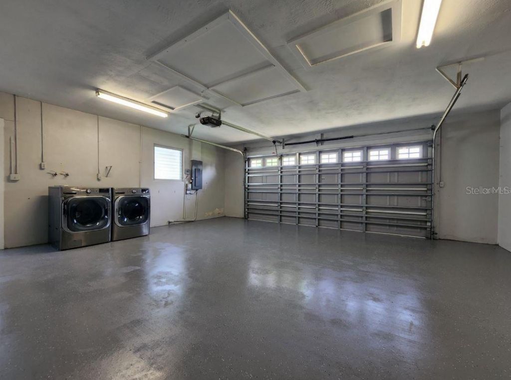 128 98th Avenue N, Saint Petersburg, FL 33702 Photo