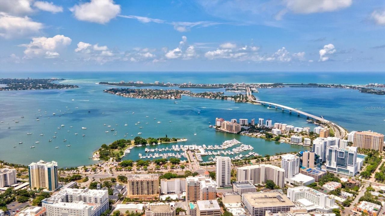 4035 S School Avenue , Unit C5, Sarasota, FL 34231 Photo