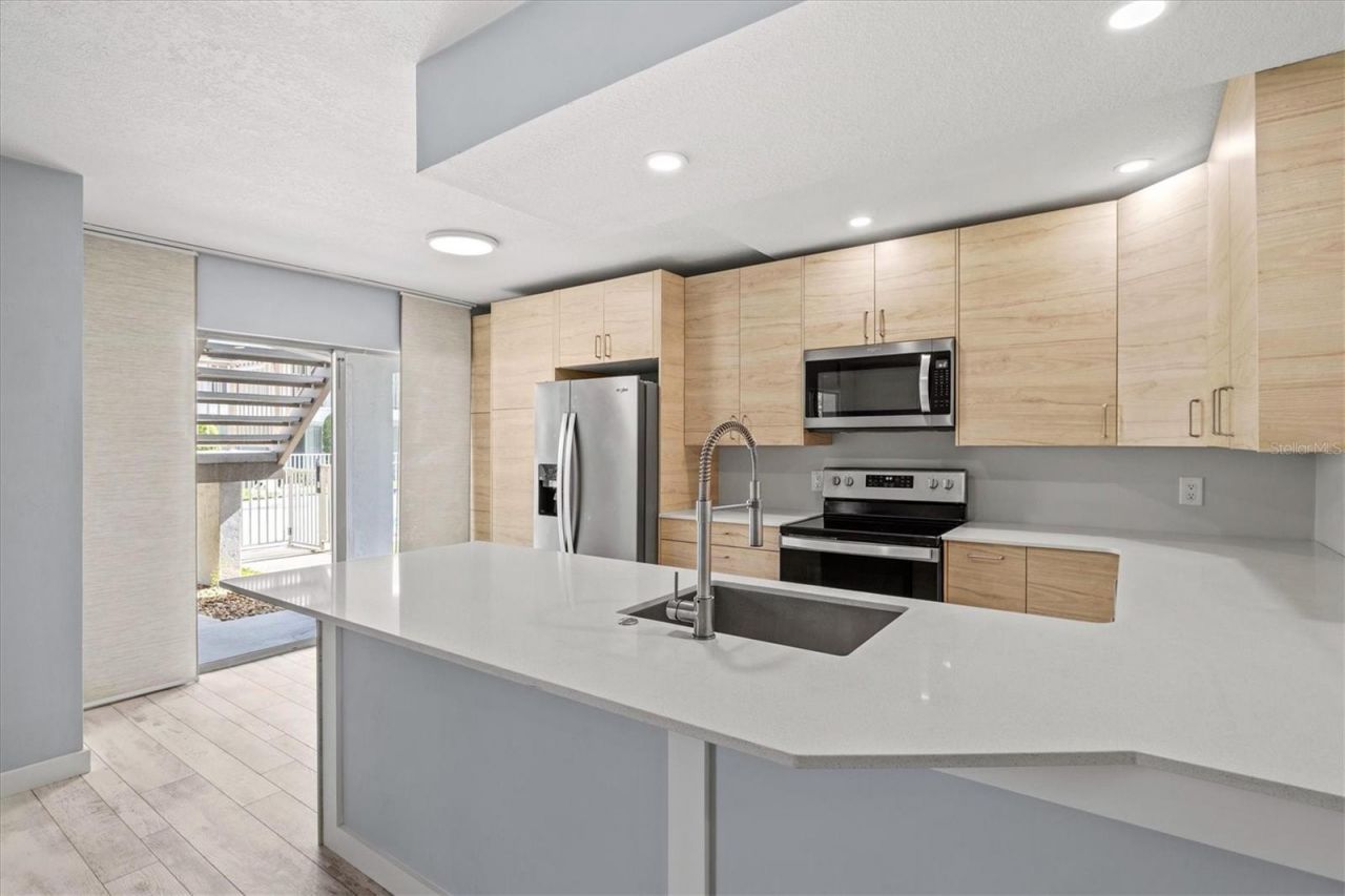 4035 S School Avenue , Unit C5, Sarasota, FL 34231 Photo