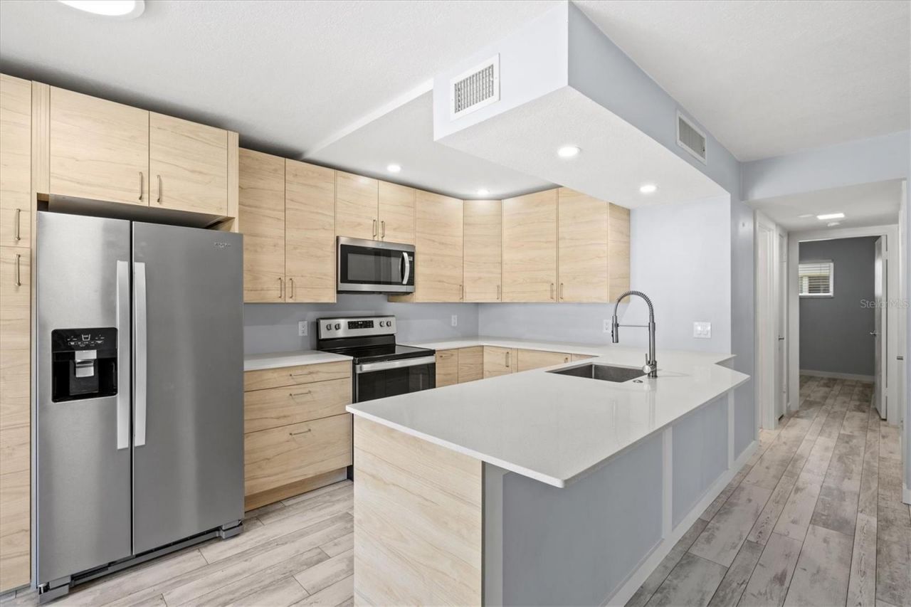 4035 S School Avenue , Unit C5, Sarasota, FL 34231 Photo