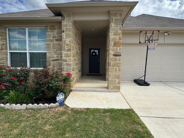 113 Queen Anne DR, Leander, TX 78641