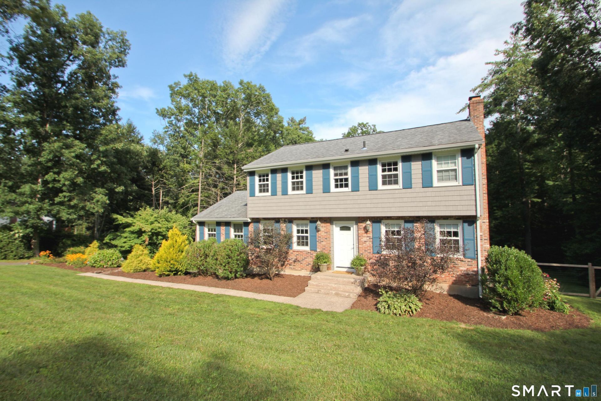 14 Horseshoe, East Granby, CT 06026 Main Photo