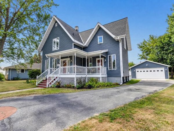 405 SUPERIOR AVENUE, Oconto, WI 54153