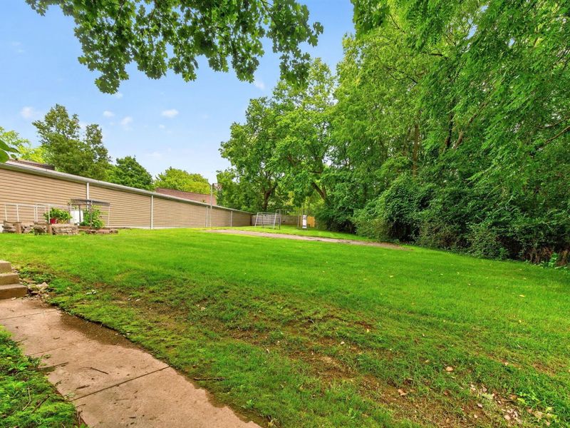2782 Chateau Circle S, Unit 45, Columbus, OH 43221 Photo 42