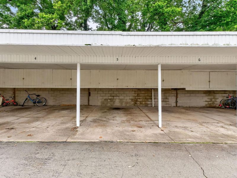 2782 Chateau Circle S, Unit 45, Columbus, OH 43221 Photo 43
