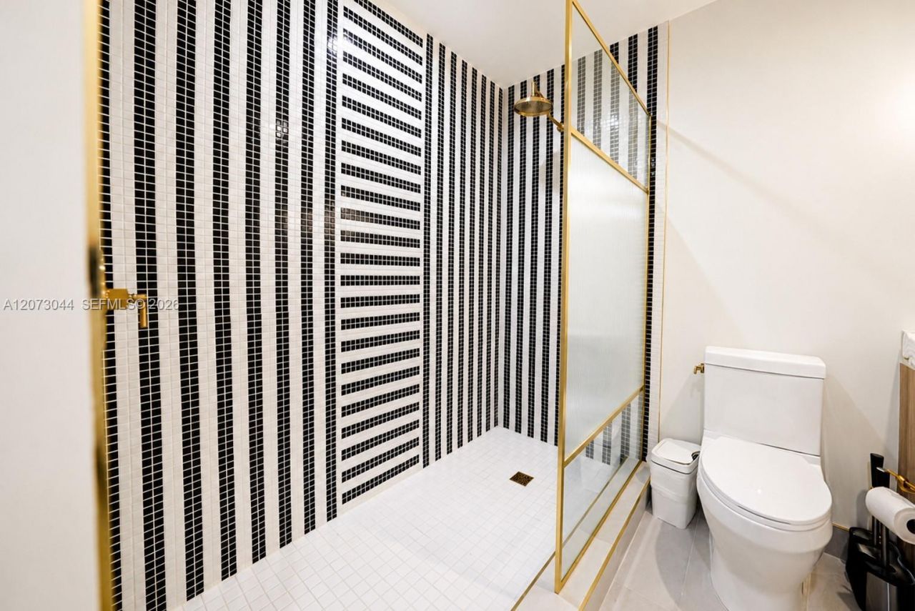2700 NW 2nd Ave, Unit 409, Miami, FL 33142 Photo