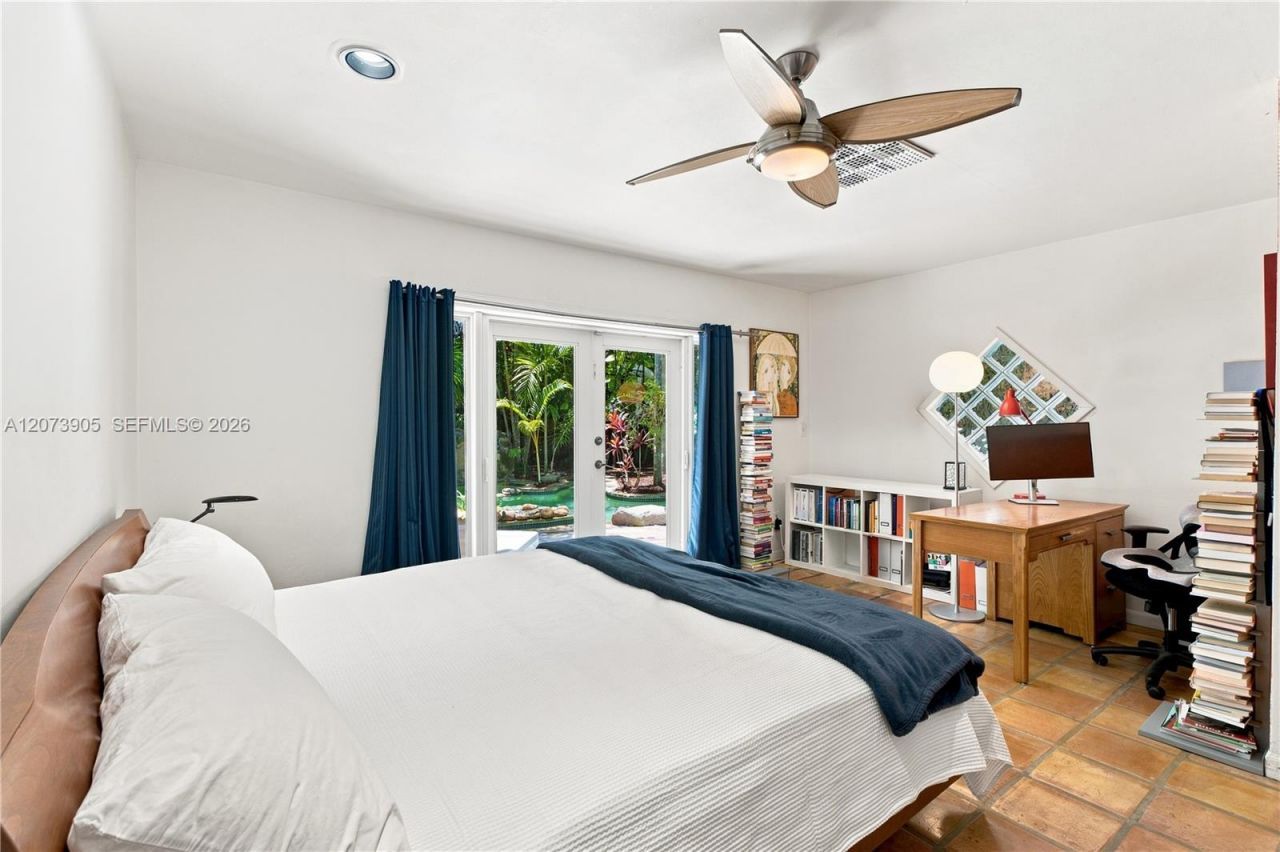 4110 Battersea Rd , Miami, FL 33133 Photo