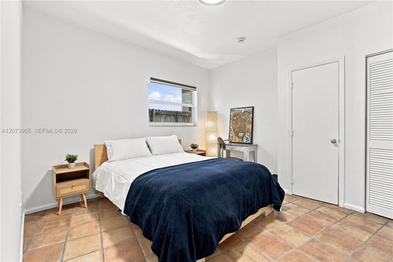 4110 Battersea Rd , Miami, FL 33133 Photo
