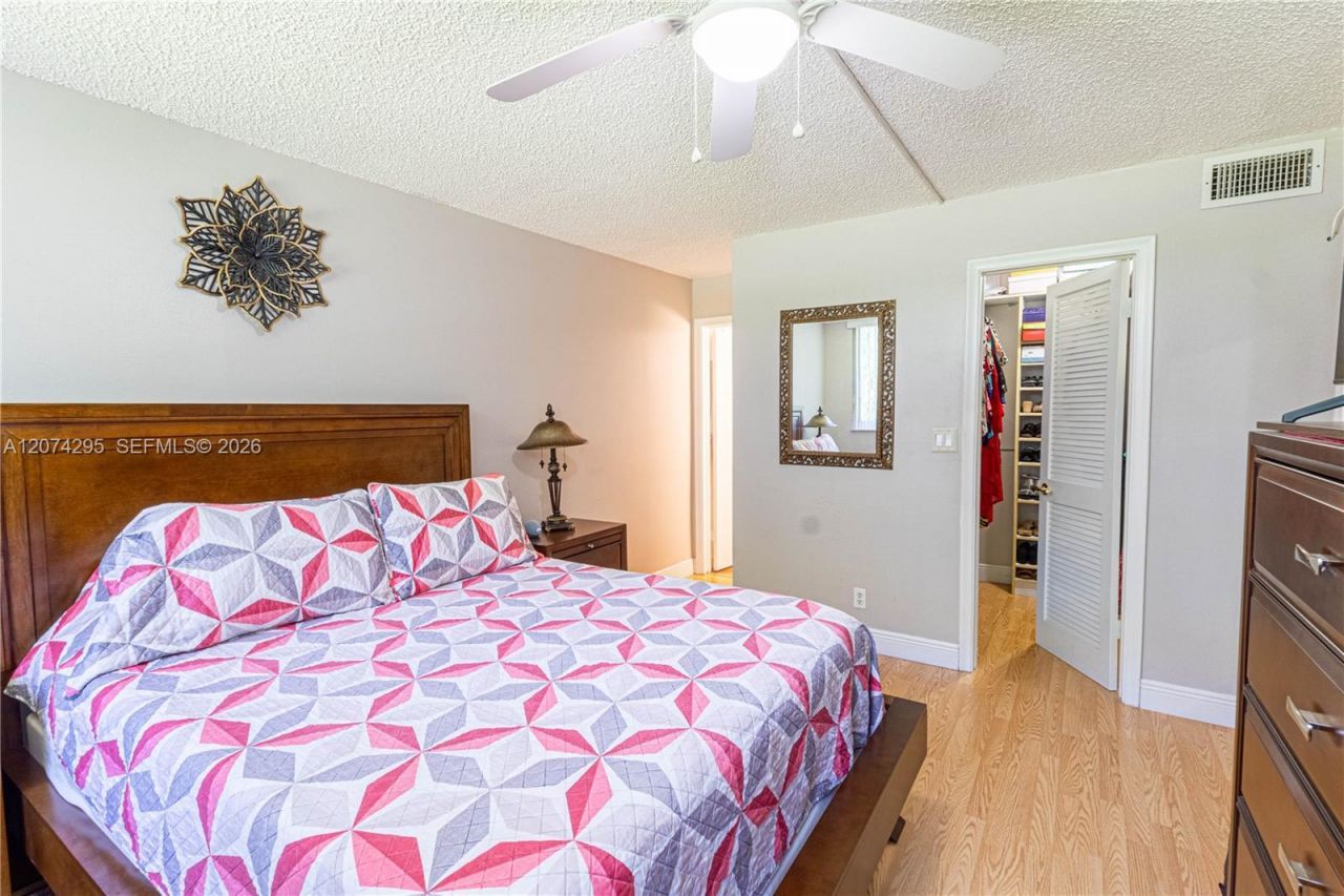 300 S Hollybrook Dr , Unit 105, Pembroke Pines, FL 33025 Photo