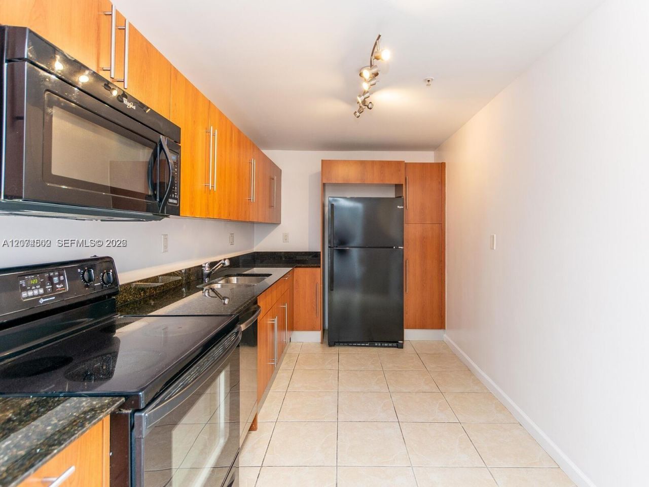 3000 S Ocean Dr, Unit 922, Hollywood, FL 33019 Photo