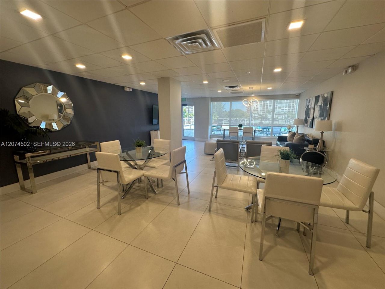3000 S Ocean Dr , Unit 922, Hollywood, FL 33019 Photo