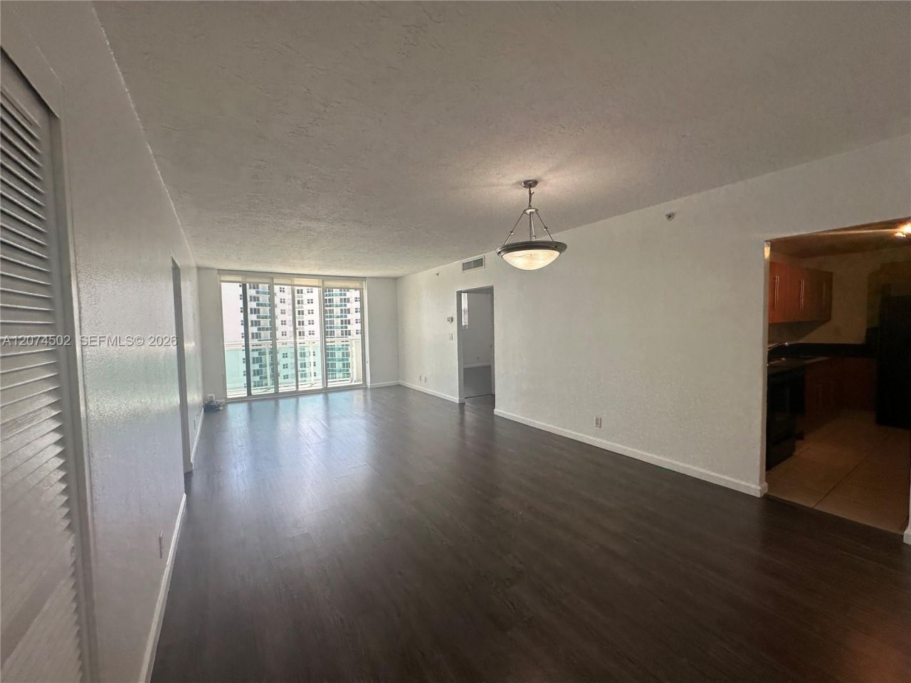 3000 S Ocean Dr , Unit 922, Hollywood, FL 33019 Photo
