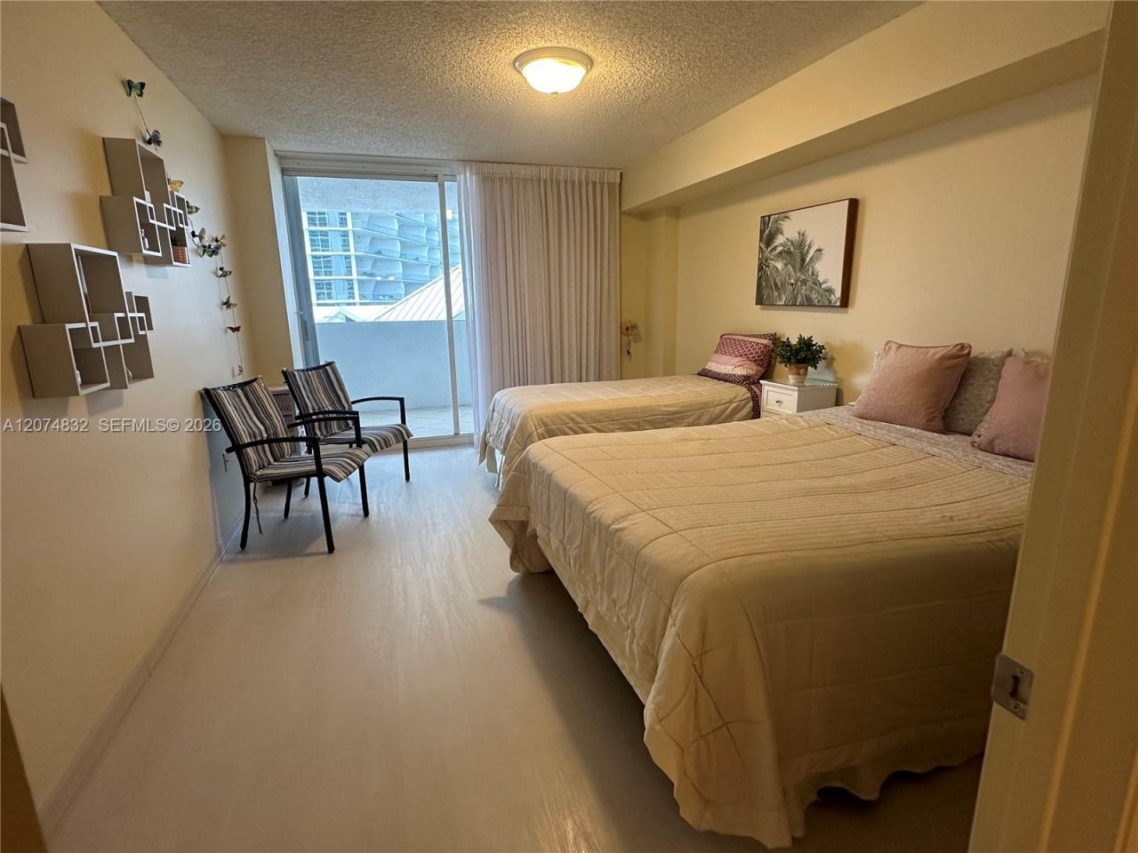 16711 Collins Ave, Unit 706, Sunny Isles Beach, FL 33160 Photo
